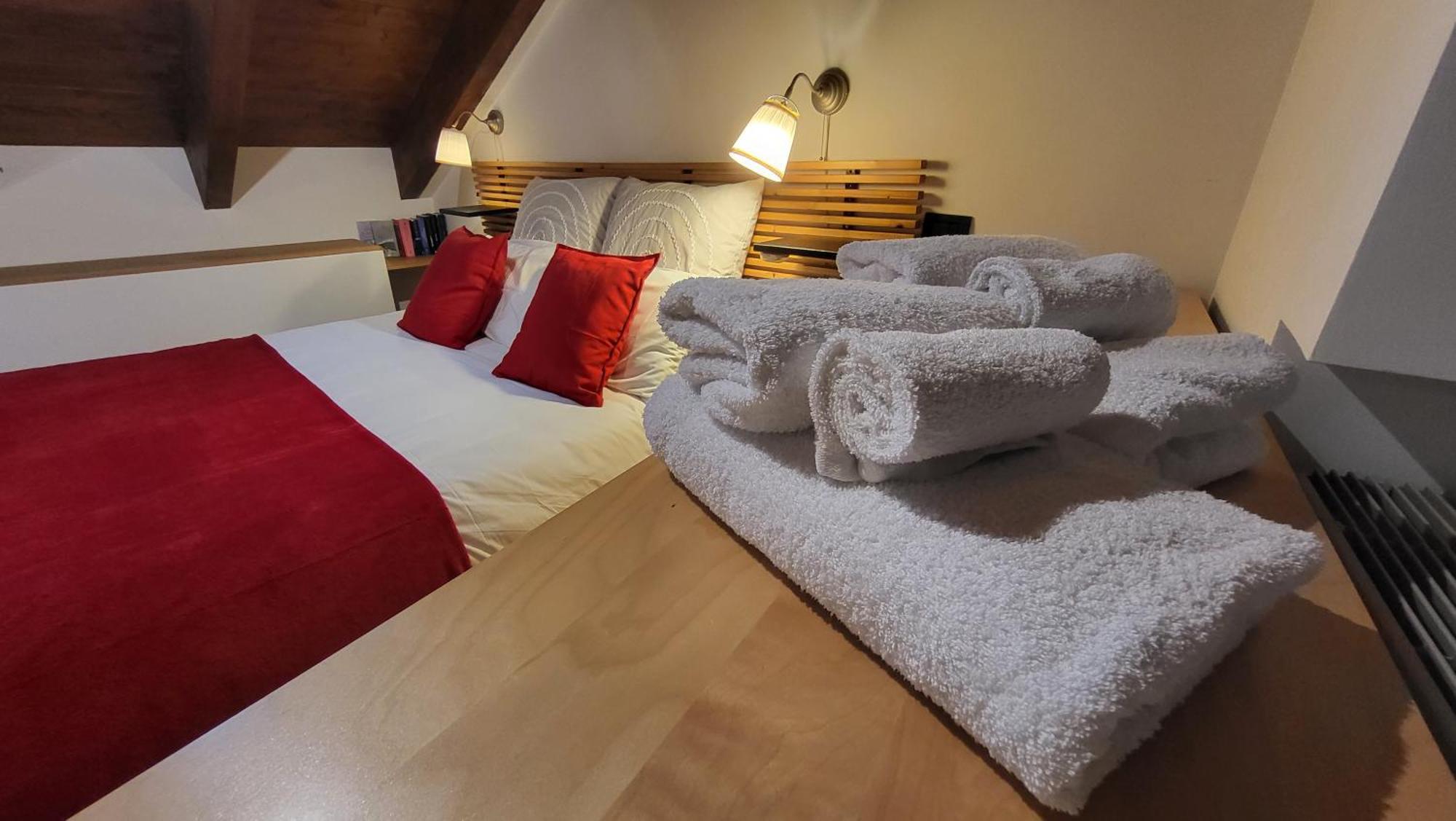Attico E Super Attico Panoramico Apartment Рока ди Камбио Екстериор снимка